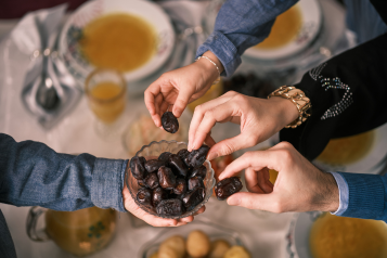 how-smart-restaurants-in-saudi-arabia-win-ramadan-10-strategies-for-maximum-sales